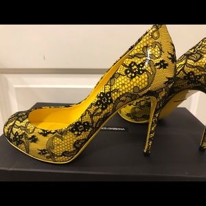 Dolce & Gabbana Shoes Heels pumps yellow D&G new